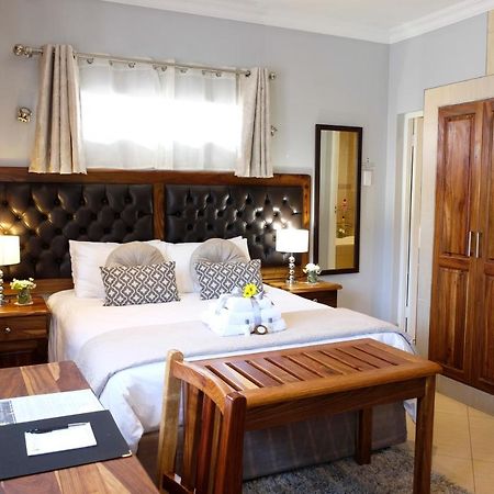 Firwood Lodge Pretoria-Noord Buitenkant foto