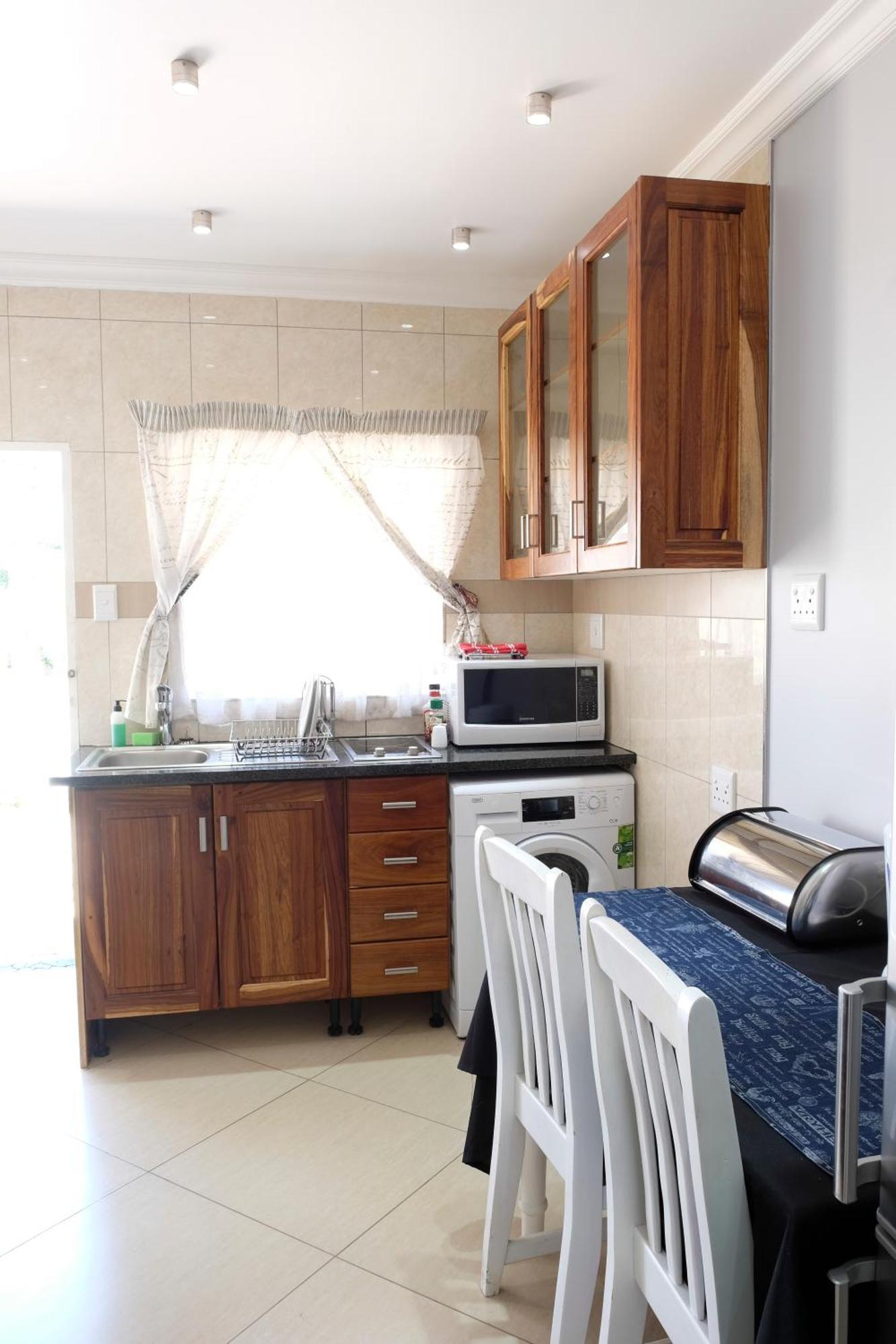 Firwood Lodge Pretoria-Noord Buitenkant foto