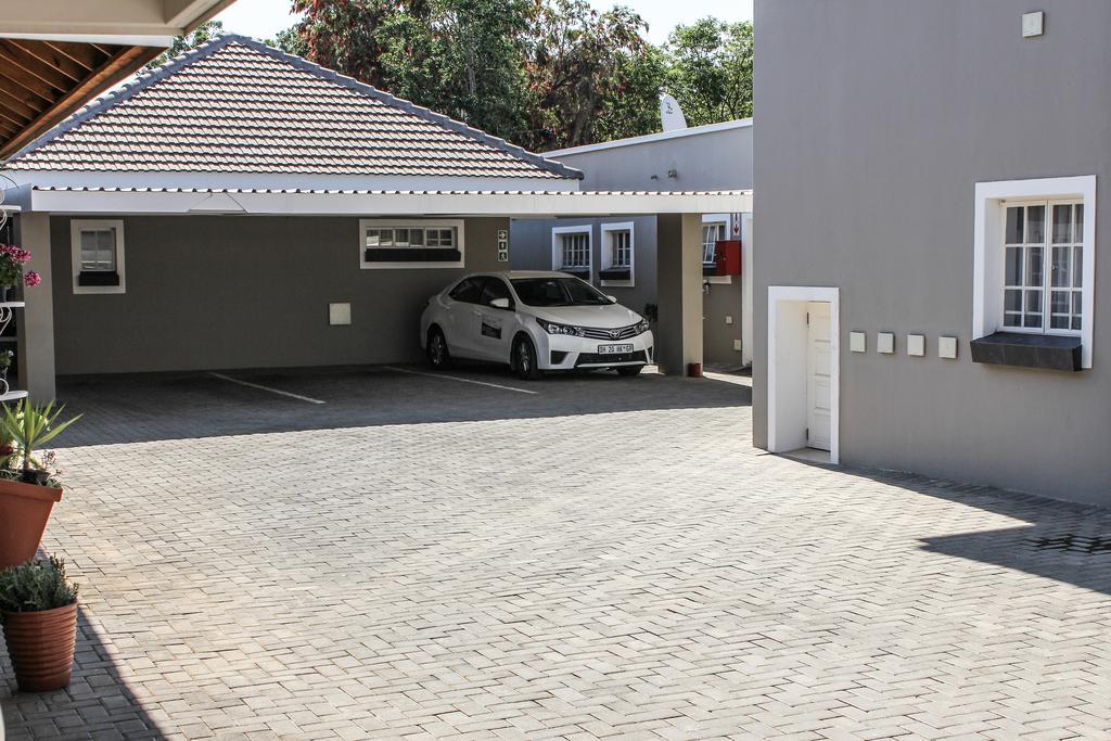 Firwood Lodge Pretoria-Noord Buitenkant foto